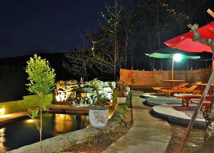 The Granyam Luxury Bungalow 3* Nusa Penida