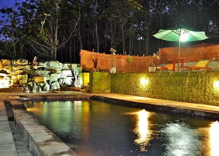 Vakantiepark The Granyam Luxury Bungalow Nusa Penida