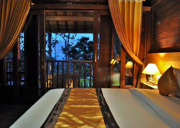 The Granyam Luxury Bungalow 3* Nusa Penida