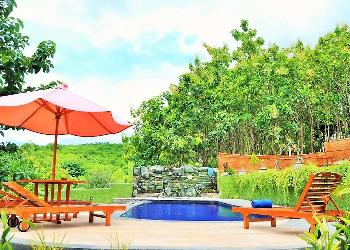 The Granyam Luxury Bungalow 3* Nusa Penida